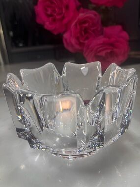 Signed Orrefors Sweden Corona Crystal Bowl Bengt Orup Art Glass 5.5”